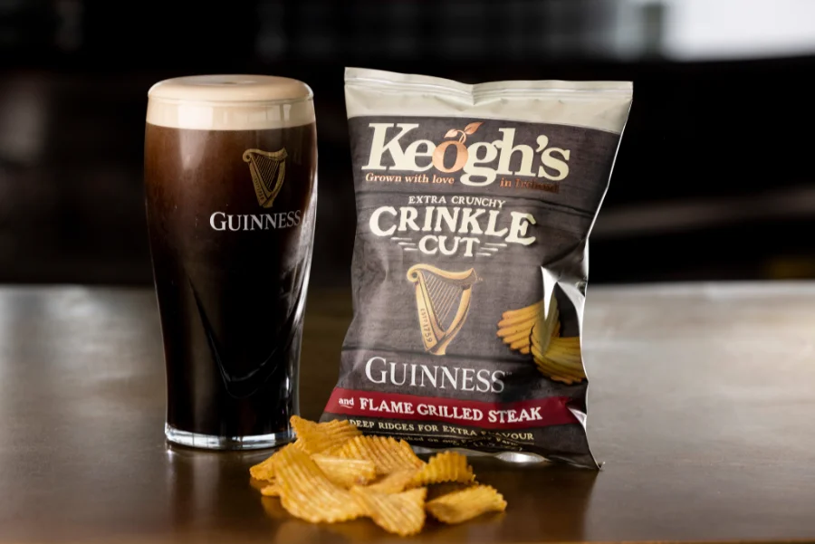 flame grilled gunnies flavour crisps with pint