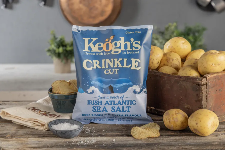 potatoes salt crisp packed display